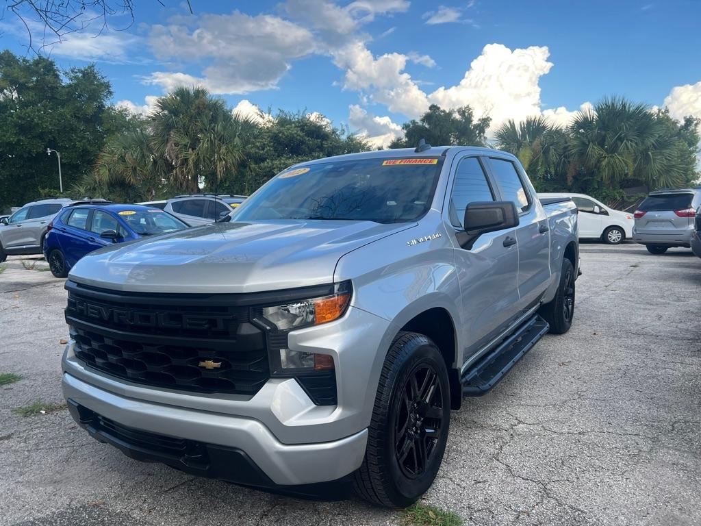 Chevrolet Silverado 1500 2WD Crew Cab 147" Custom 2022