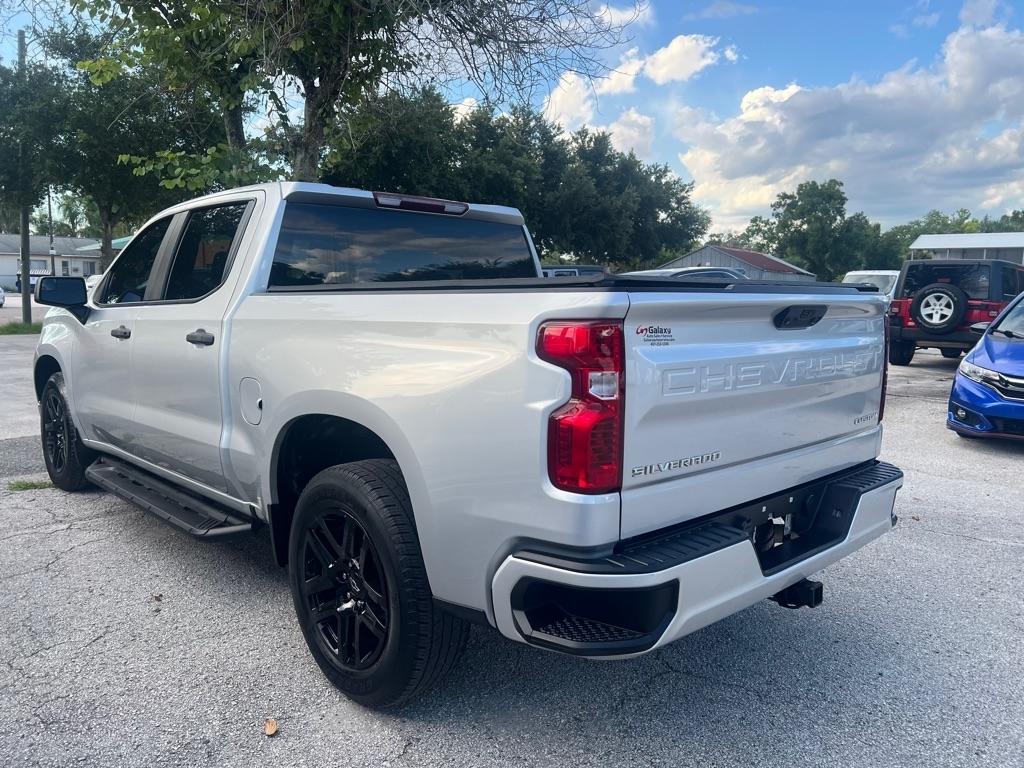Chevrolet Silverado 1500 2WD Crew Cab 147" Custom 2022