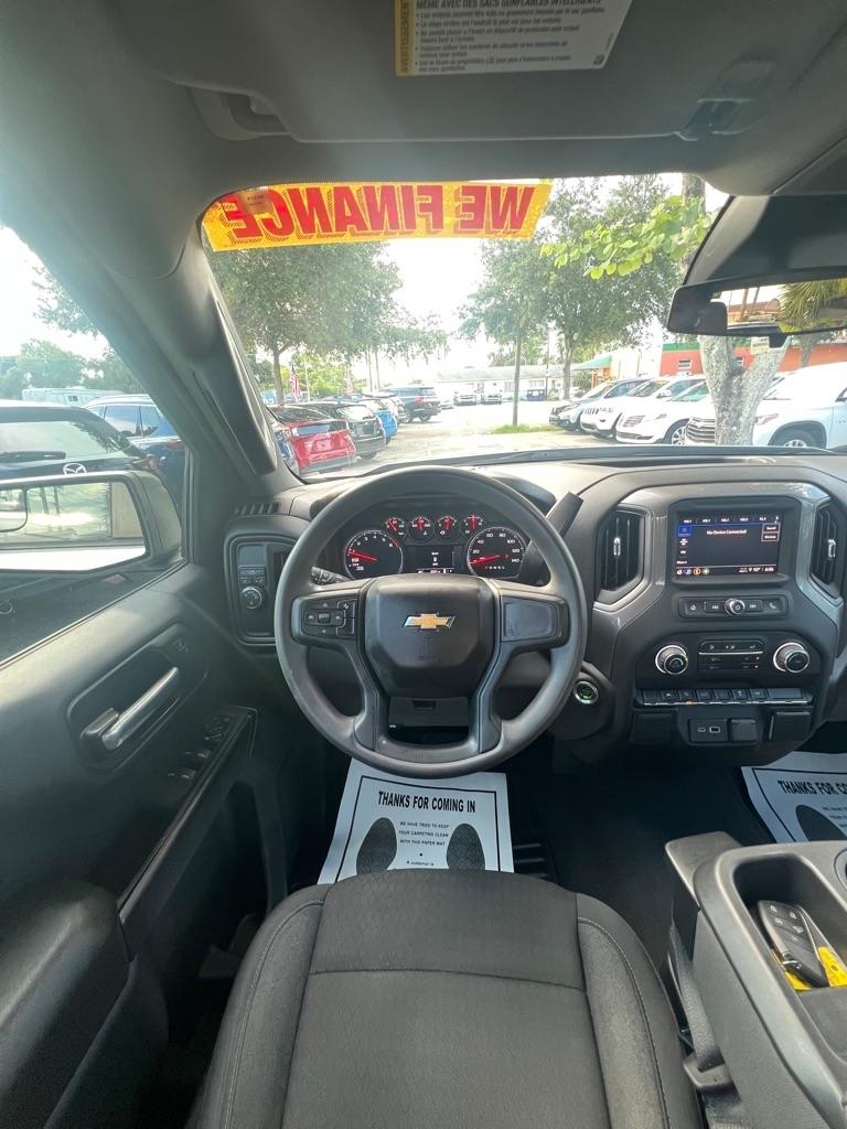 Chevrolet Silverado 1500 2WD Crew Cab 147" Custom 2022