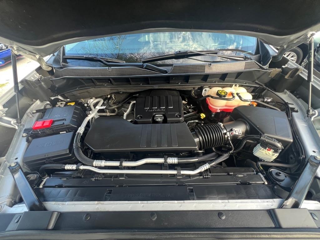 Chevrolet Silverado 1500 2WD Crew Cab 147" Custom 2022