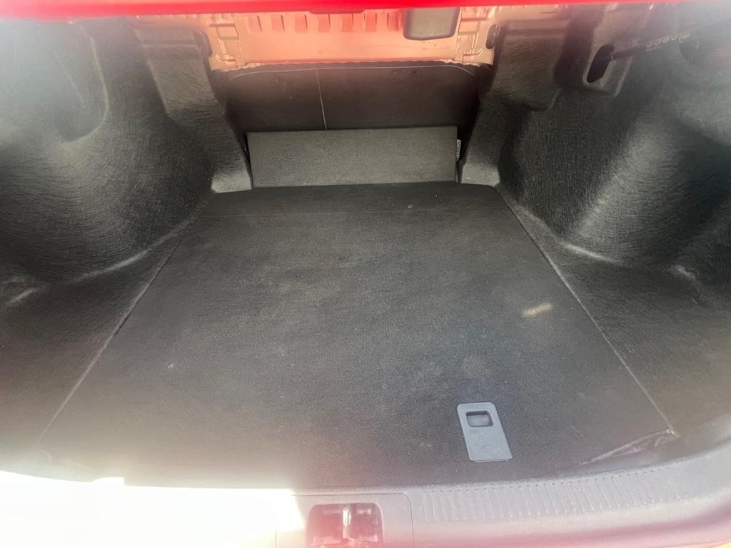 Toyota Camry Hybrid SE Nightshade CVT (Natl) 2023