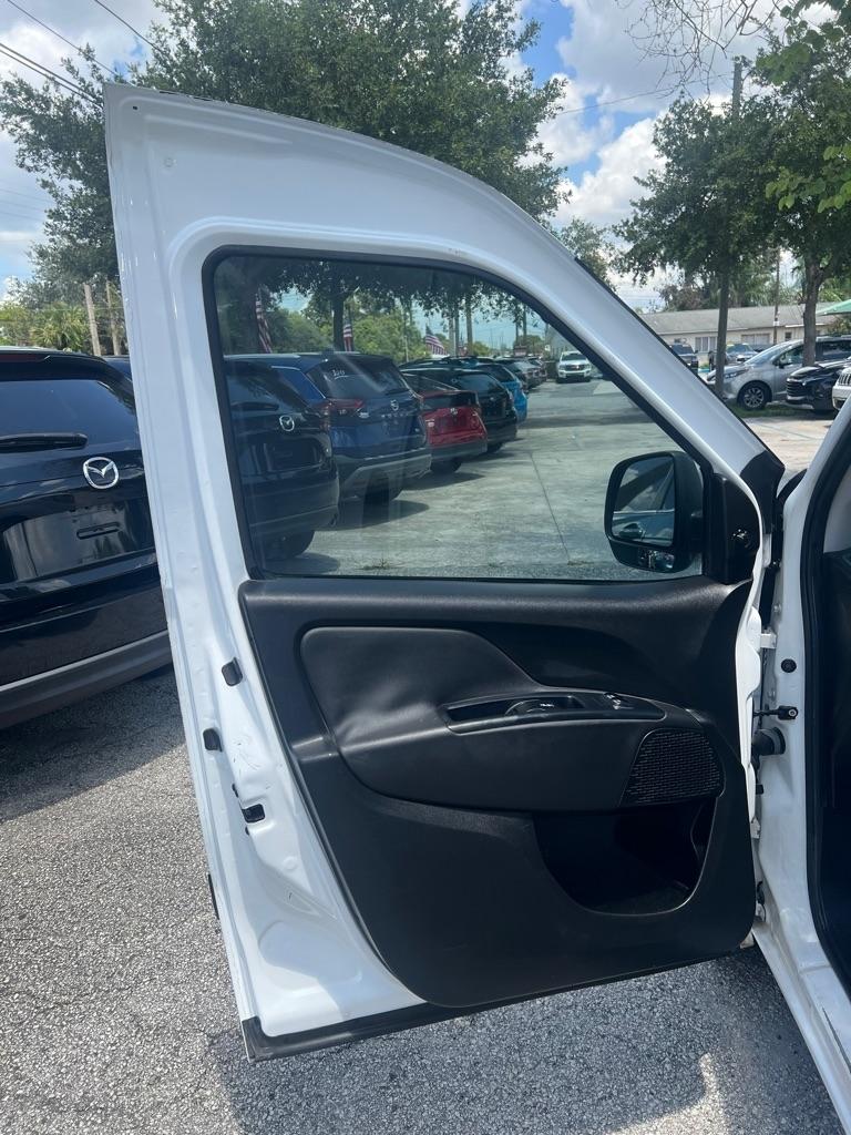 RAM ProMaster City Cargo Van 122" WB Tradesman SLT 2015