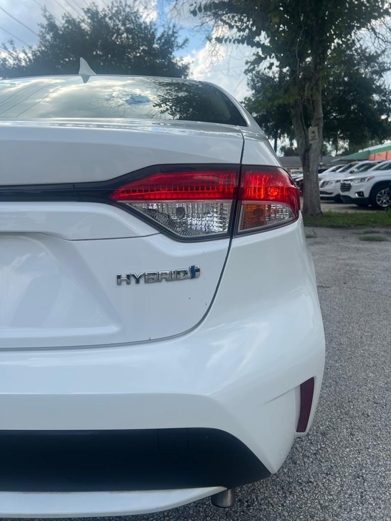 Toyota Corolla Hybrid LE CVT (Natl) 2020