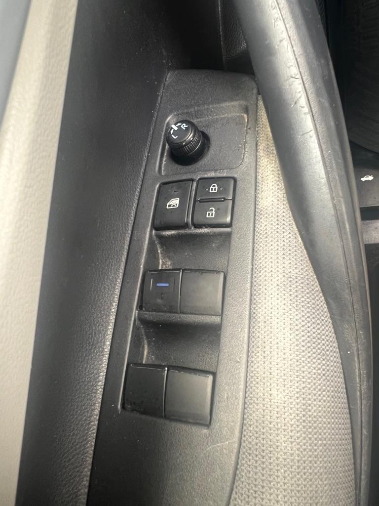 Toyota Corolla Hybrid LE CVT (Natl) 2020