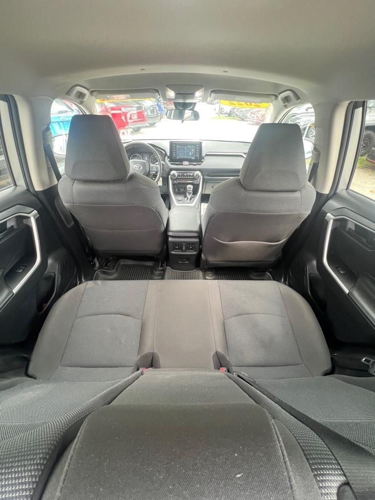 Toyota RAV4 Hybrid LE AWD (Natl) 2022