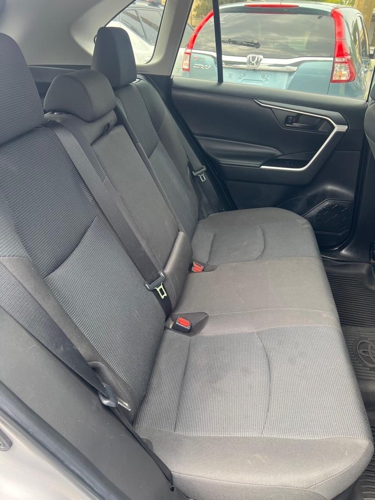 Toyota RAV4 Hybrid LE AWD (Natl) 2022