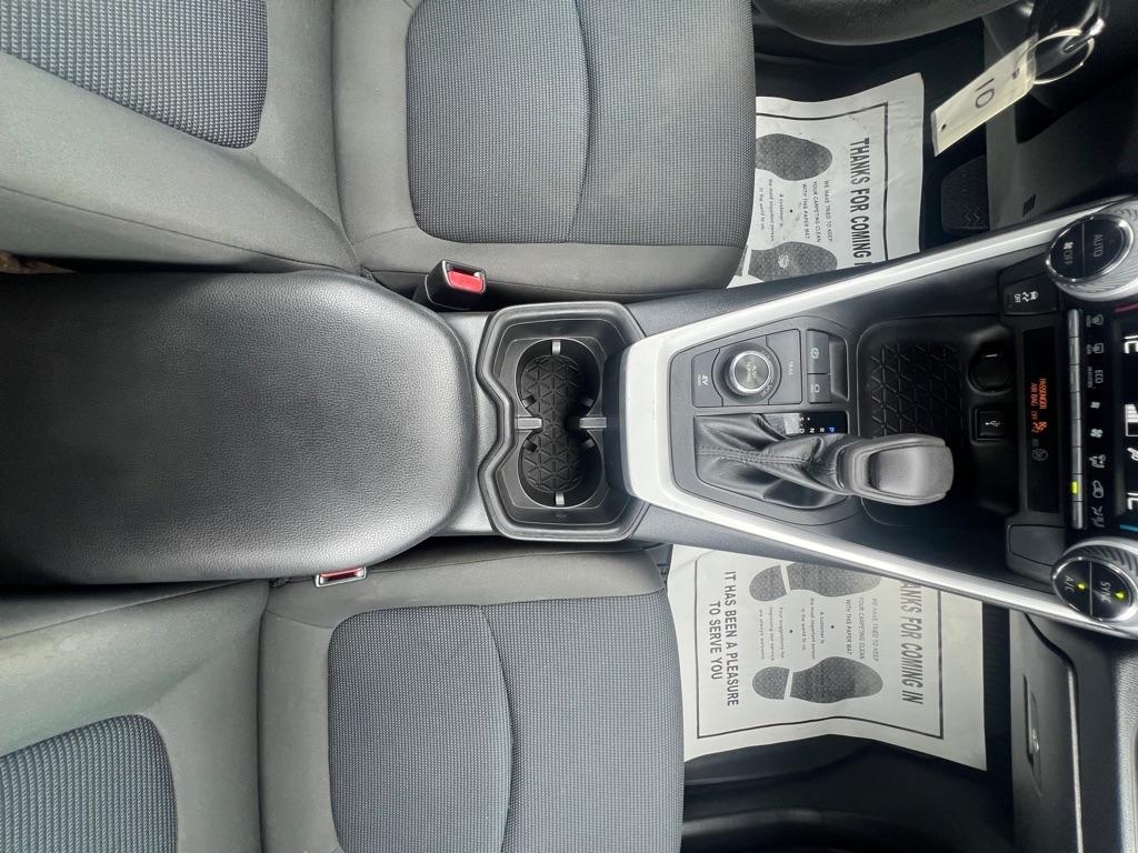 Toyota RAV4 Hybrid LE AWD (Natl) 2022