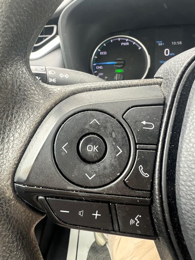 Toyota RAV4 Hybrid LE AWD (Natl) 2022