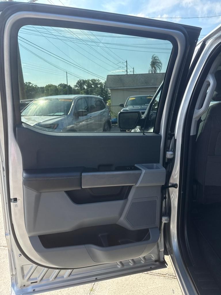 Ford F-150 XLT 2WD SuperCrew 5.5' Box 2023