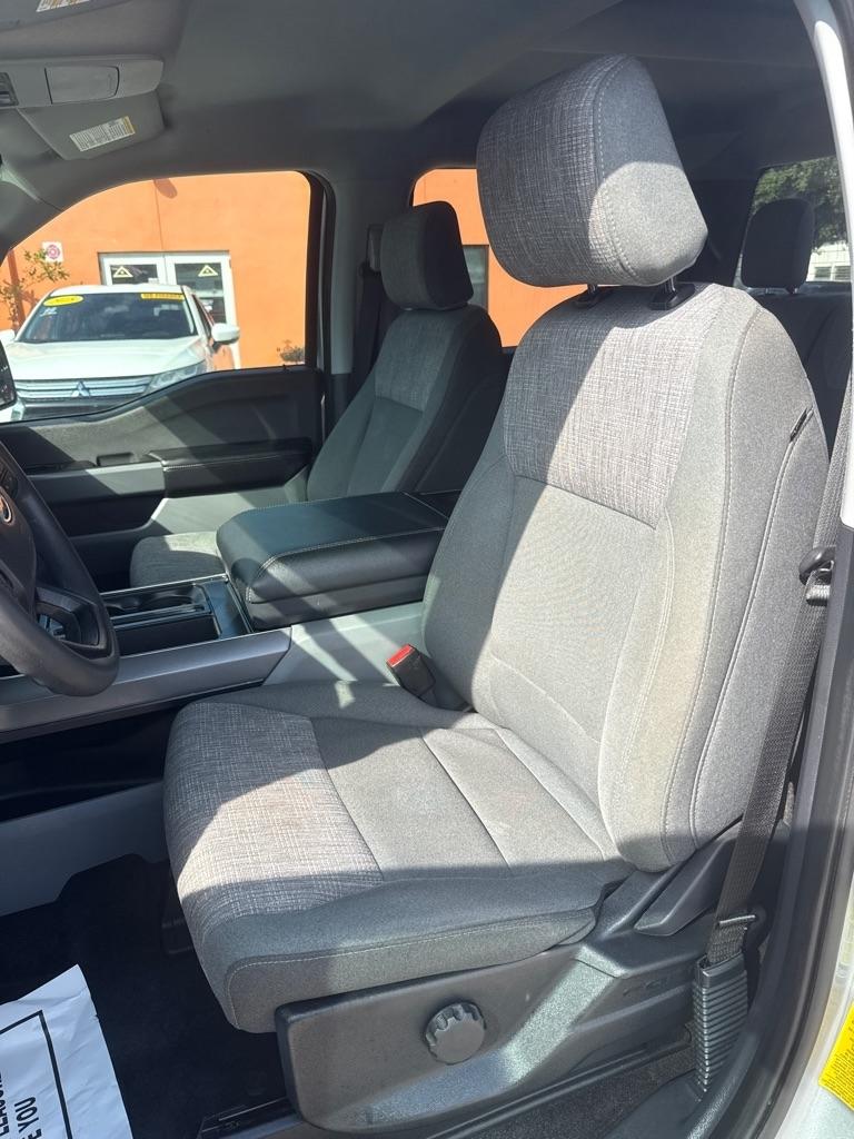 Ford F-150 XLT 2WD SuperCrew 5.5' Box 2023