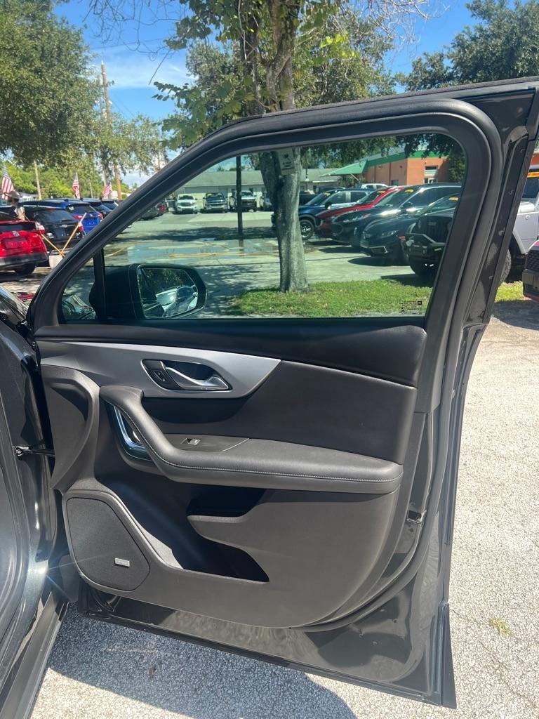 Chevrolet Blazer FWD 4dr w/3LT 2019