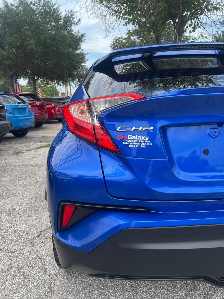 Toyota C-HR Nightshade FWD (Natl) 2021