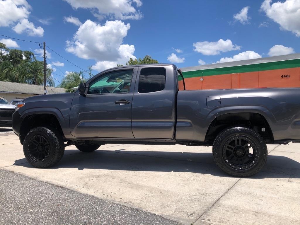 Toyota Tacoma 2WD SR5 Access Cab 6' Bed I4 AT (Natl) 2019
