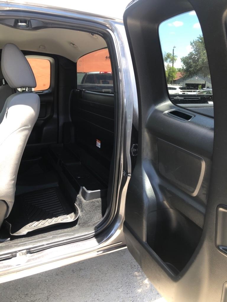 Toyota Tacoma 2WD SR5 Access Cab 6' Bed I4 AT (Natl) 2019