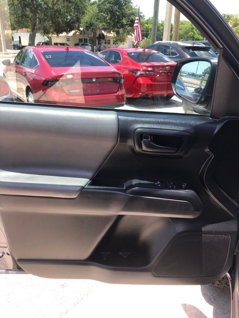 Toyota Tacoma 2WD SR5 Access Cab 6' Bed I4 AT (Natl) 2019