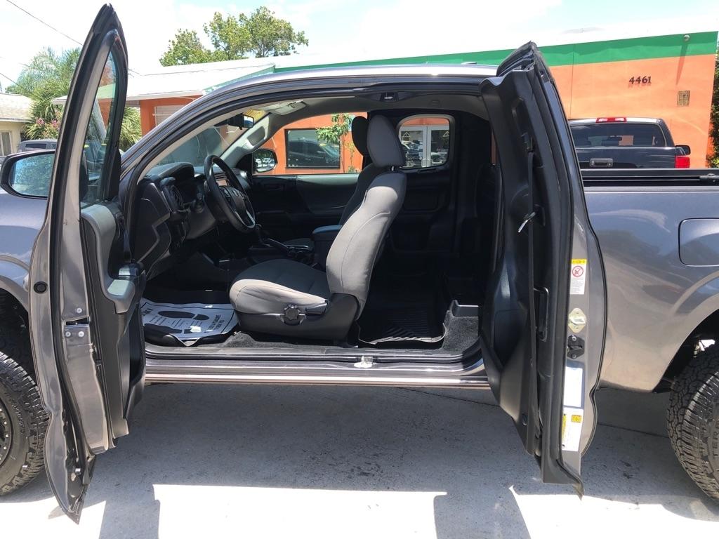 Toyota Tacoma 2WD SR5 Access Cab 6' Bed I4 AT (Natl) 2019