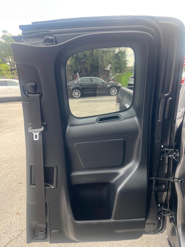 Toyota Tacoma 2WD SR5 Access Cab 6' Bed I4 AT (Natl) 2019