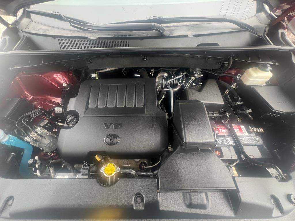 Toyota Highlander FWD 4dr V6 LE (Natl) 2015