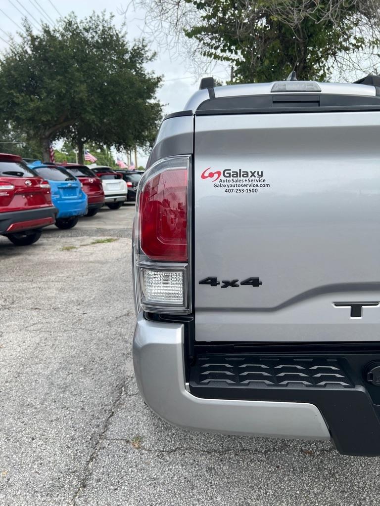 Toyota Tacoma 4WD TRD Off Road Double Cab 5' Bed V6 MT (Natl) 2021