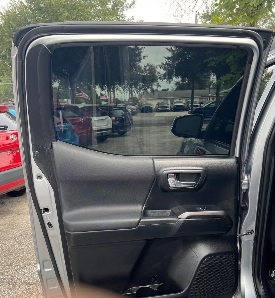 Toyota Tacoma 4WD TRD Off Road Double Cab 5' Bed V6 MT (Natl) 2021