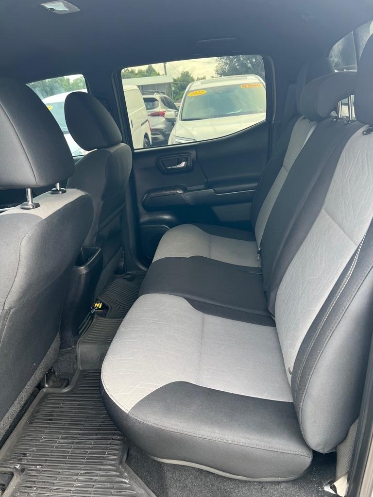 Toyota Tacoma 4WD TRD Off Road Double Cab 5' Bed V6 MT (Natl) 2021