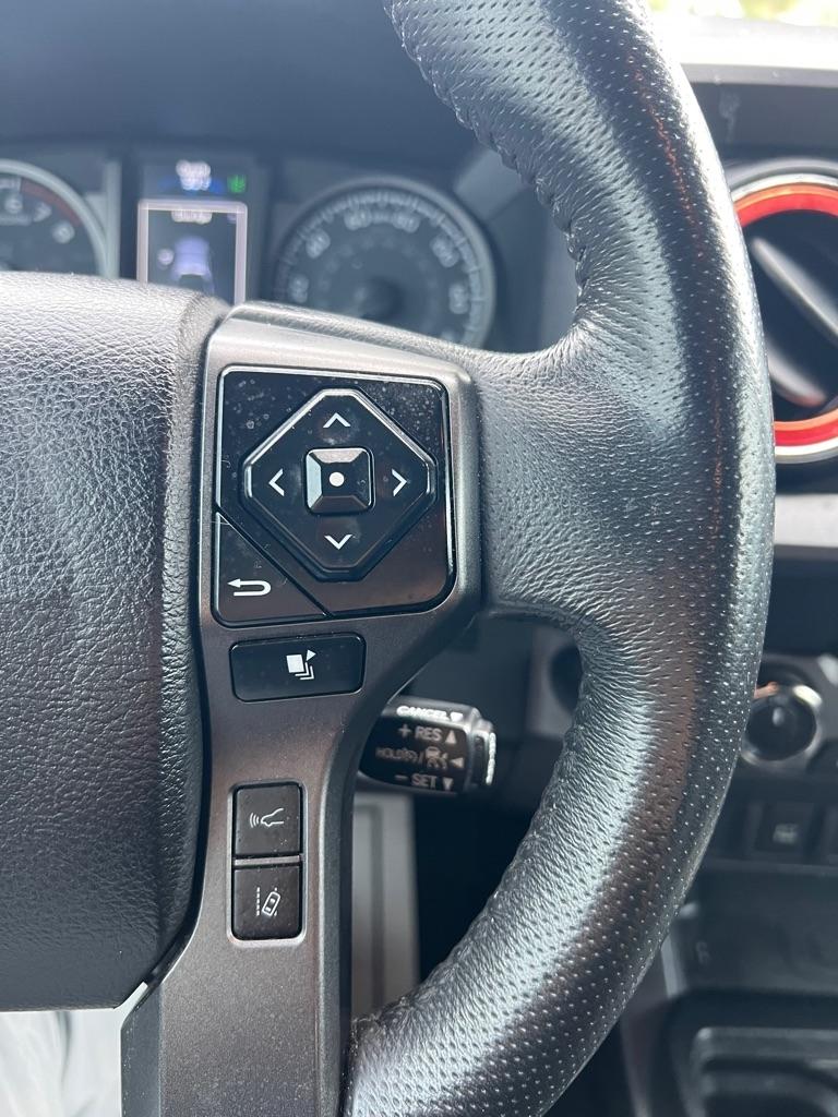 Toyota Tacoma 4WD TRD Off Road Double Cab 5' Bed V6 MT (Natl) 2021