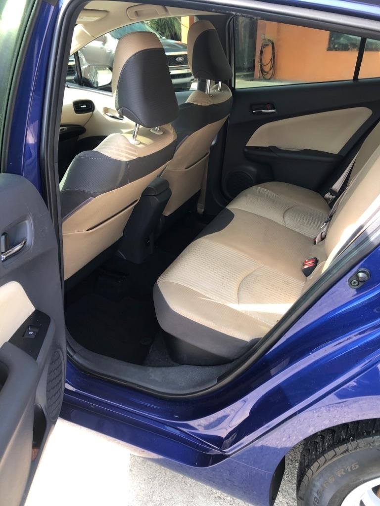 Toyota Prius 5dr HB Two (Natl) 2016