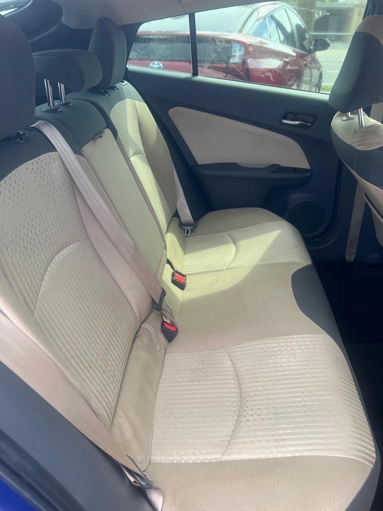 Toyota Prius 5dr HB Two (Natl) 2016