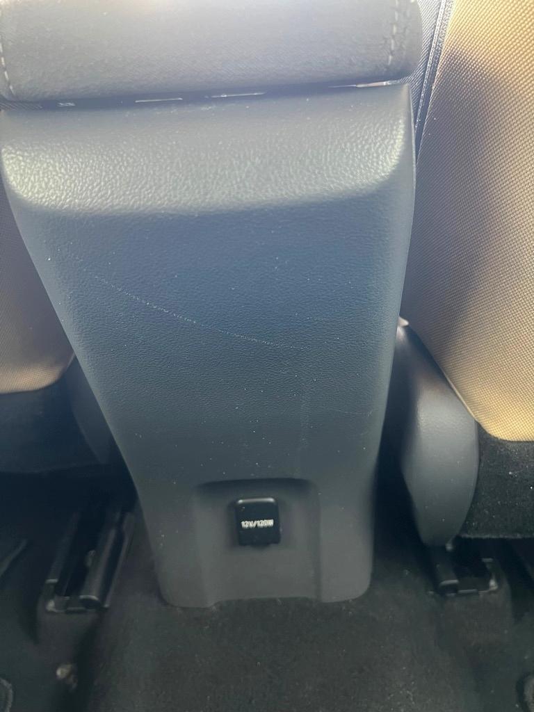 Toyota Prius 5dr HB Two (Natl) 2016