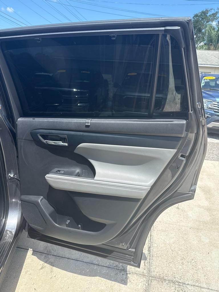 Toyota Highlander Platinum FWD (Natl) 2023