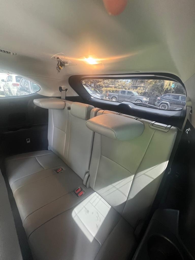 Toyota Highlander Platinum FWD (Natl) 2023