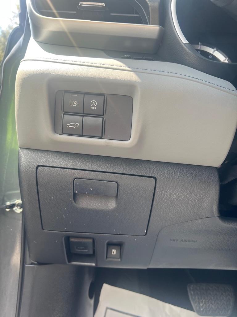 Toyota Highlander Platinum FWD (Natl) 2023
