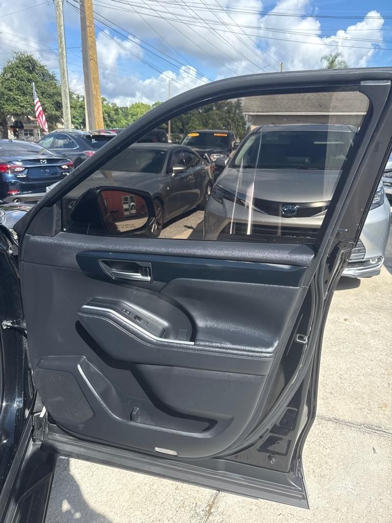 Toyota Highlander Platinum FWD (Natl) 2023