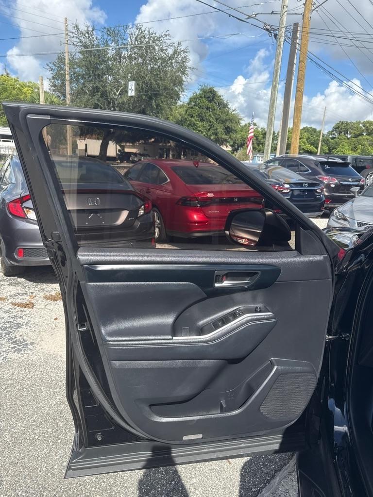 Toyota Highlander Platinum FWD (Natl) 2023