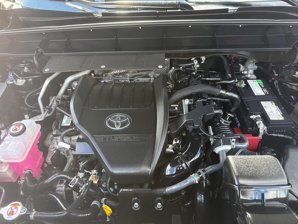 Toyota Highlander Platinum FWD (Natl) 2023
