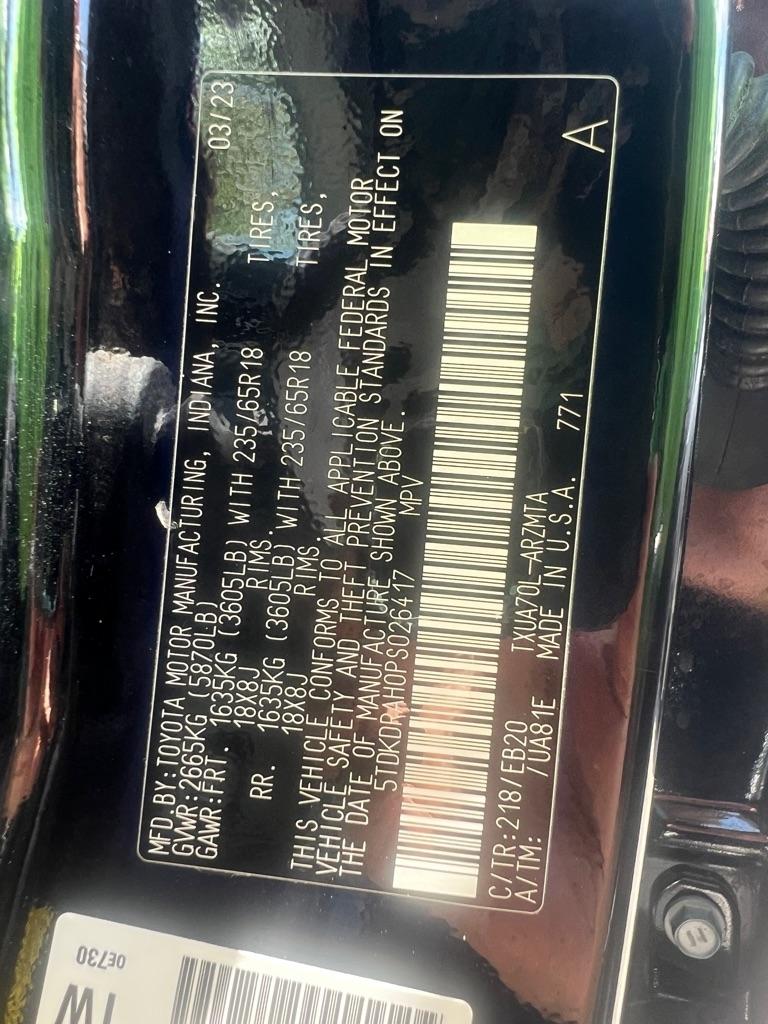 Toyota Highlander Platinum FWD (Natl) 2023