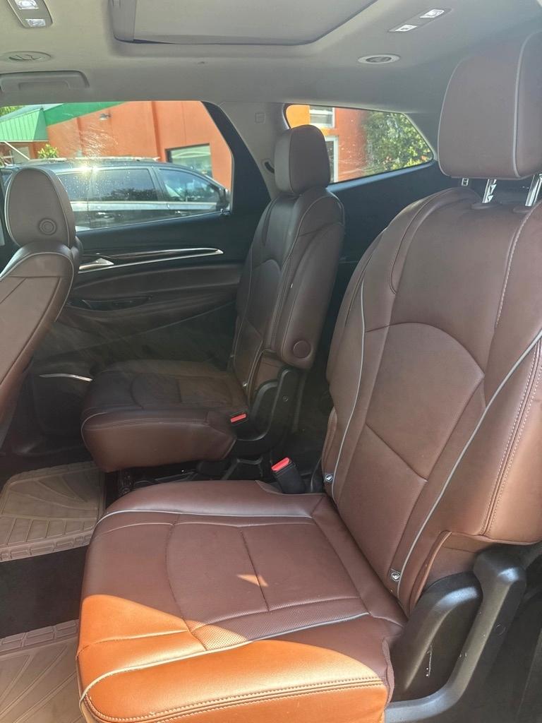 Buick Enclave FWD 4dr Avenir 2020