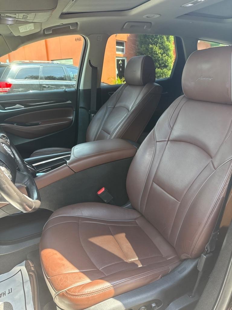 Buick Enclave FWD 4dr Avenir 2020