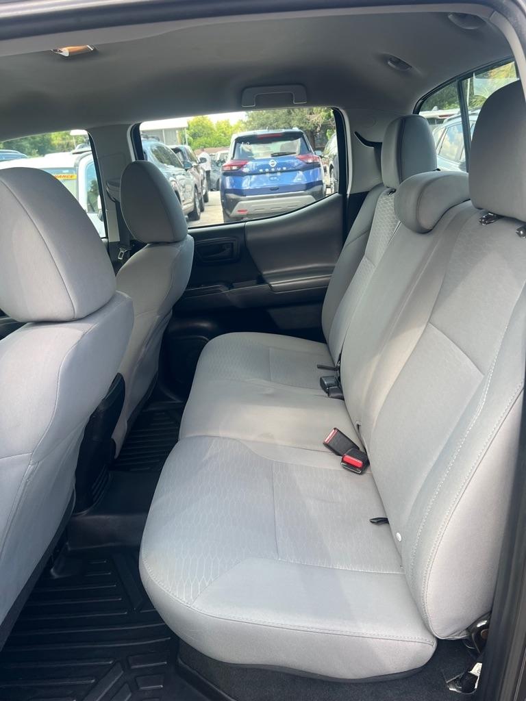Toyota Tacoma SR5 Double Cab 5' Bed I4 4x2 AT (Natl) 2018