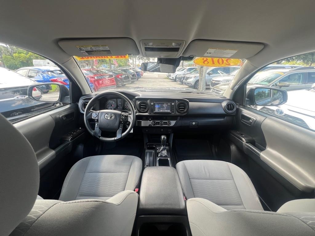 Toyota Tacoma SR5 Double Cab 5' Bed I4 4x2 AT (Natl) 2018