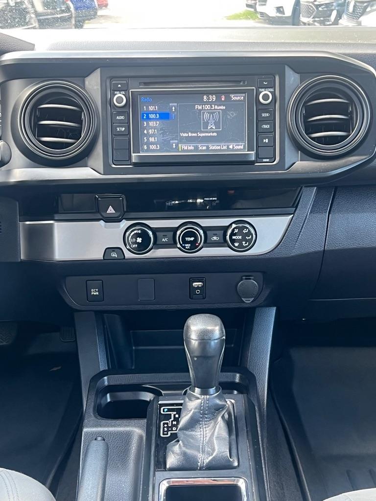 Toyota Tacoma SR5 Double Cab 5' Bed I4 4x2 AT (Natl) 2018