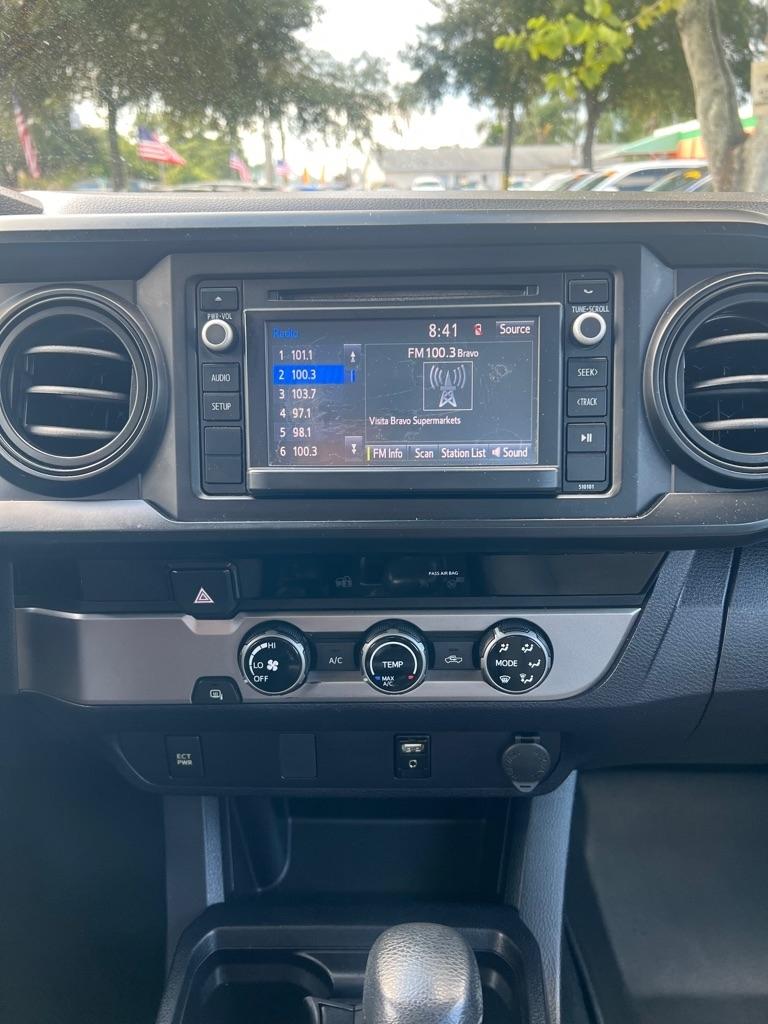 Toyota Tacoma SR5 Double Cab 5' Bed I4 4x2 AT (Natl) 2018