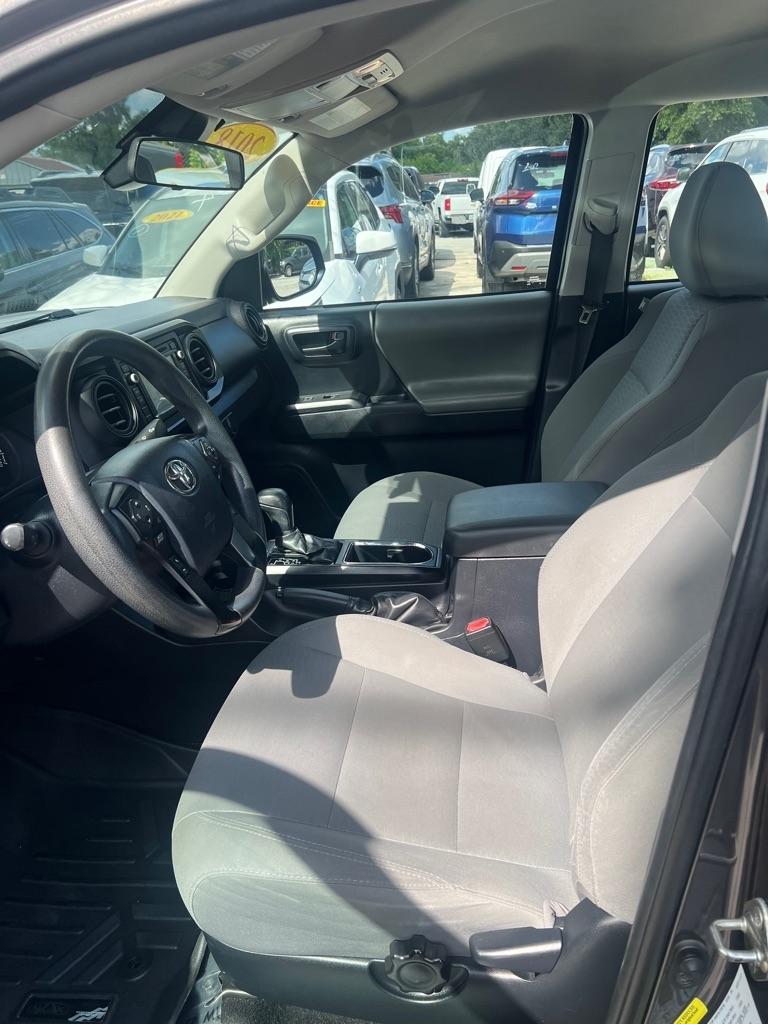 Toyota Tacoma SR5 Double Cab 5' Bed I4 4x2 AT (Natl) 2018