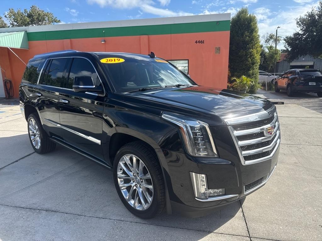 Cadillac Escalade 4WD 4dr Premium Luxury 2019