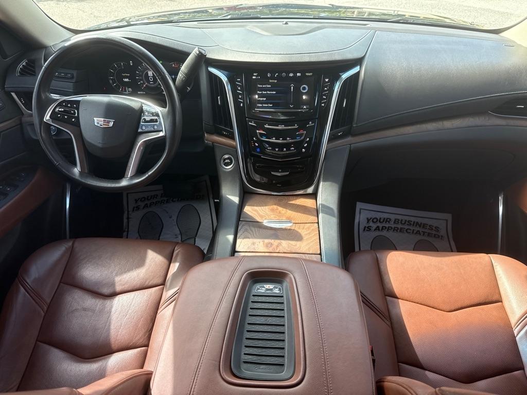 Cadillac Escalade 4WD 4dr Premium Luxury 2019