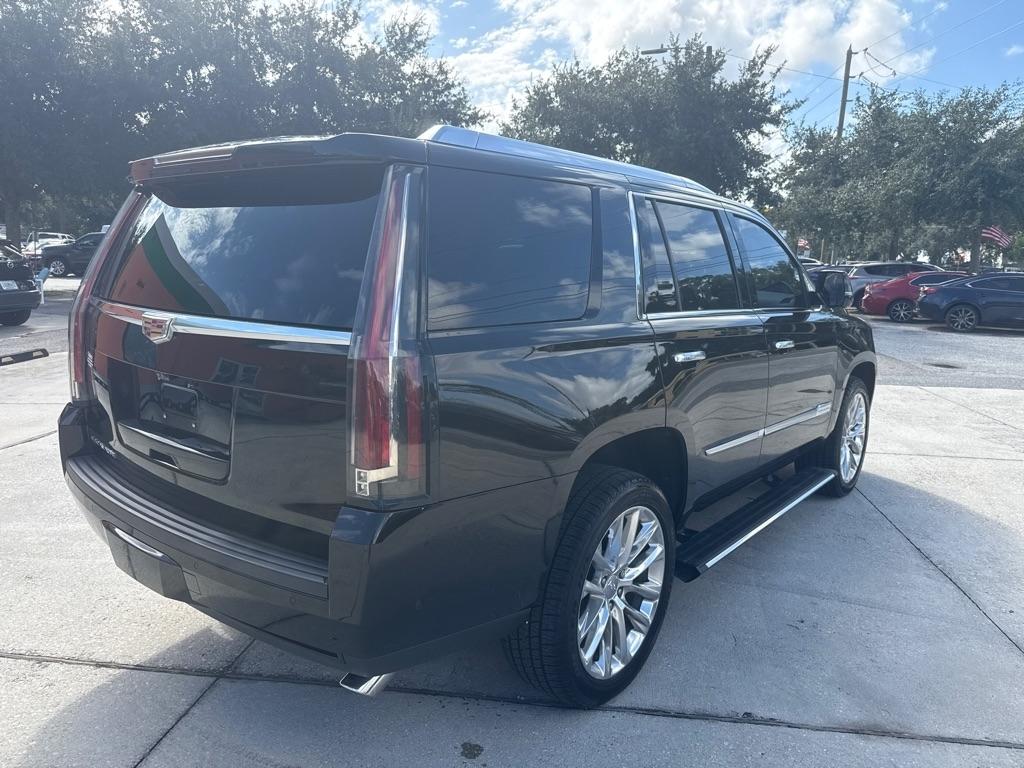 Cadillac Escalade 4WD 4dr Premium Luxury 2019