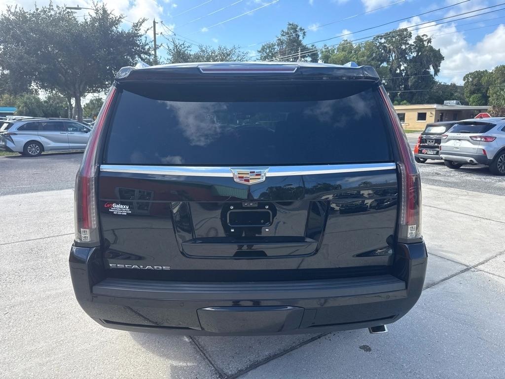 Cadillac Escalade 4WD 4dr Premium Luxury 2019