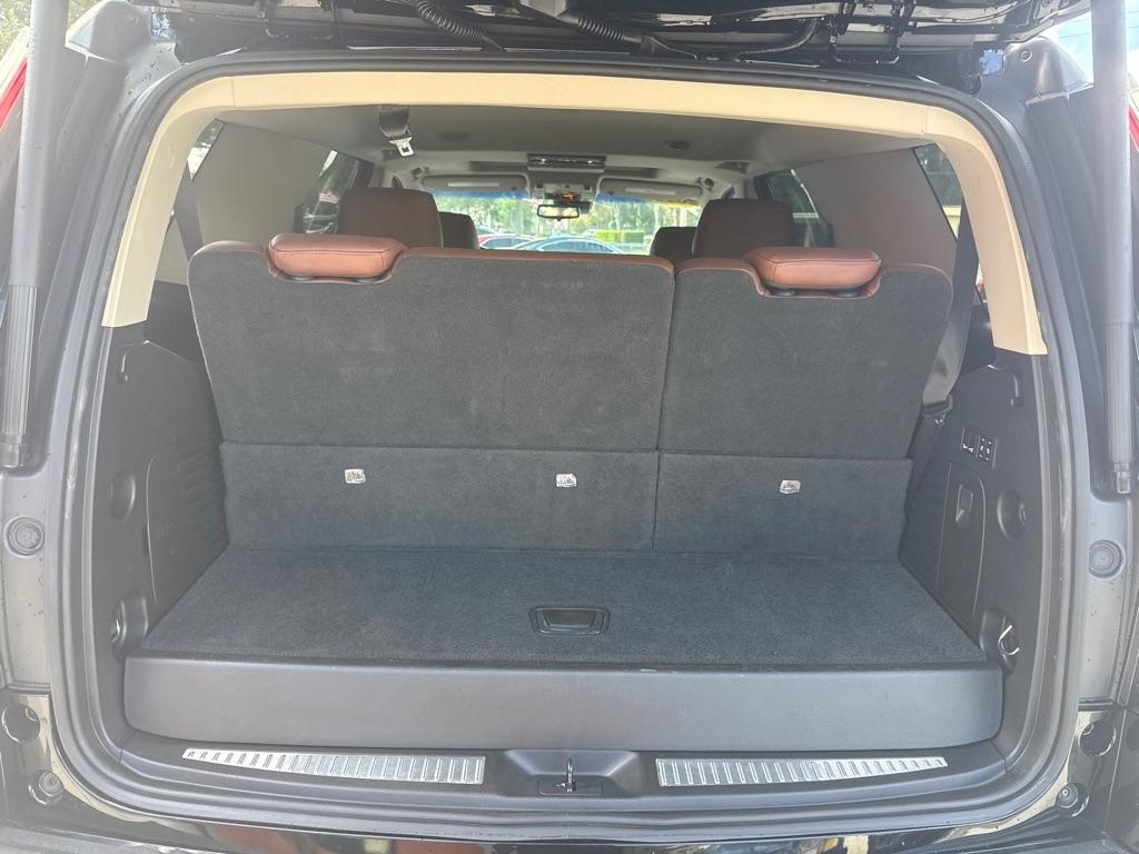 Cadillac Escalade 4WD 4dr Premium Luxury 2019