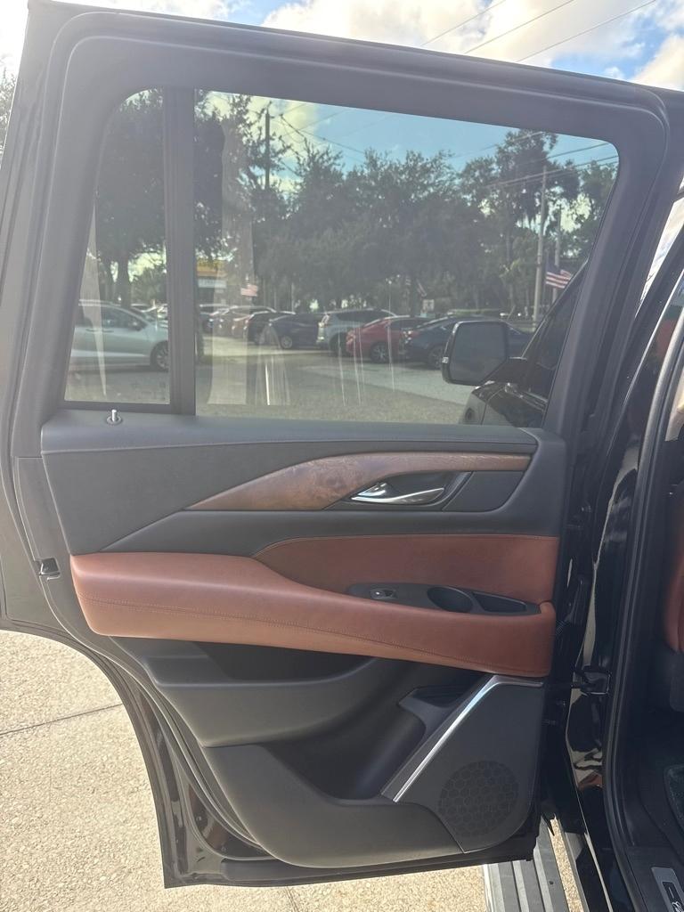 Cadillac Escalade 4WD 4dr Premium Luxury 2019