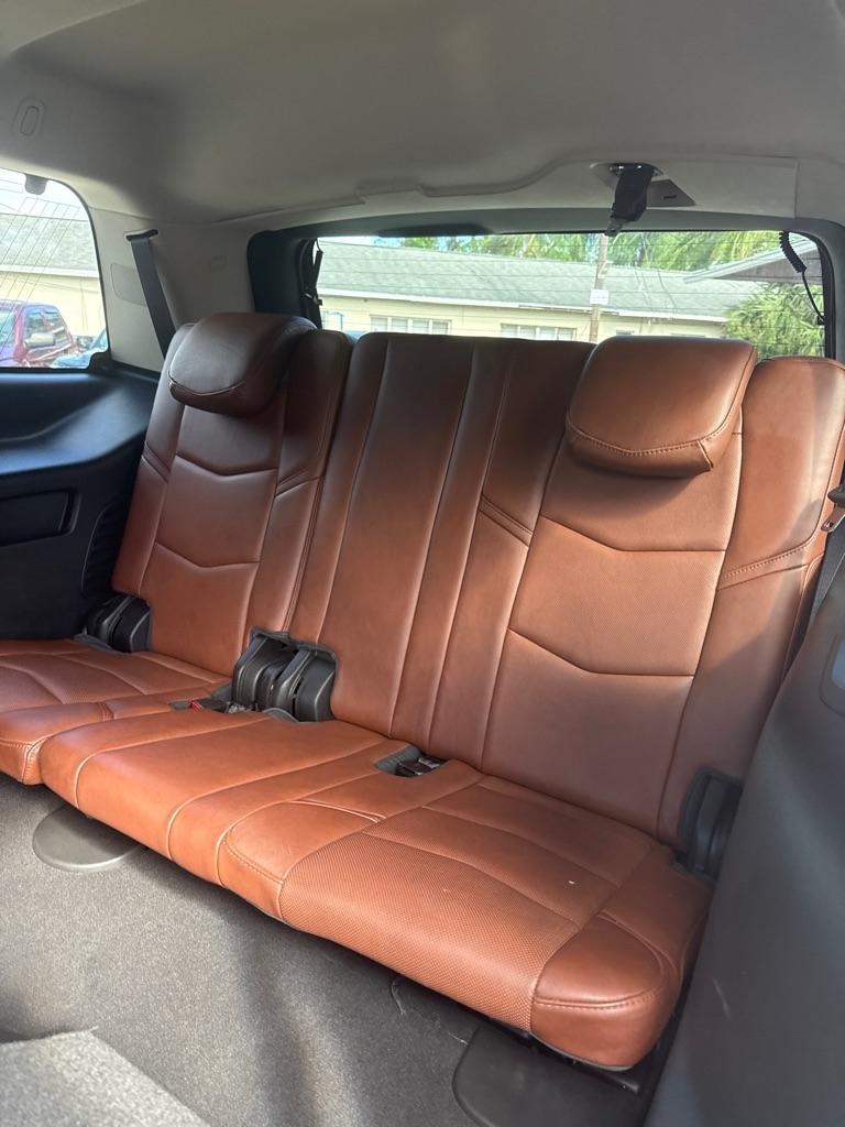 Cadillac Escalade 4WD 4dr Premium Luxury 2019